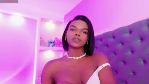 Snapshot of camiestrada chatting on October 16, 8:40 pm camiestrada online show from October 16, 8:40 pm