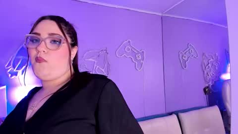 Camila Osorio online show from December 4, 10:53 pm