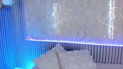 Cami online show from October 9, 11:26 am