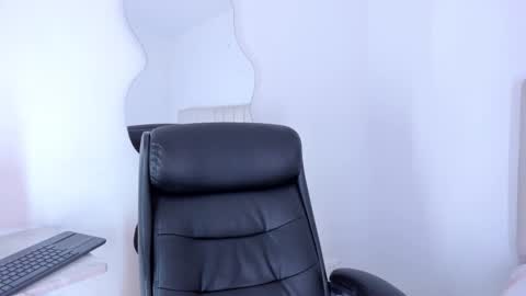 Cami online show from February 25, 11:26 pm