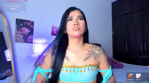 Cami vazques online show from March 25, 3:13 am