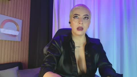    online show from December 2, 7:07 am