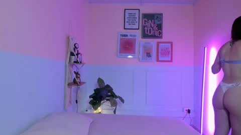 Camila  online show from October 14, 11:57 am