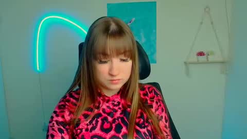 Camilla online show from April 13, 11:14 am