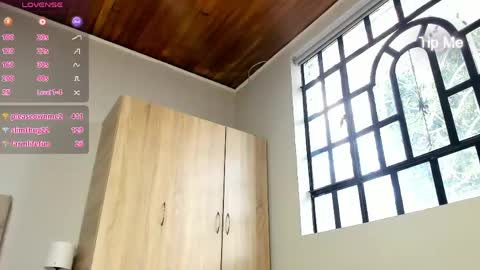 Camille online show from April 24, 9:39 pm