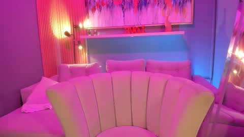 camille_cooper online show from March 5, 3:37 am