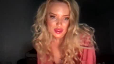 camilleclairexo online show from April 13, 7:34 am