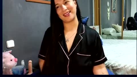Camila and Camilo online show from July 26, 9:45 pm