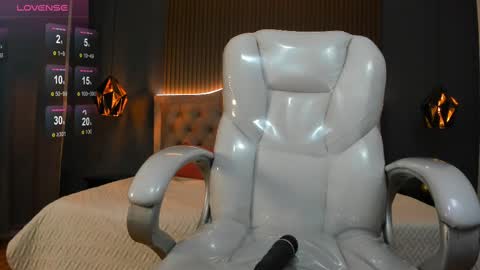 Snapshot of camilo_stark chatting on October 5, 5:16 am Camilo online show from October 5, 5:16 am