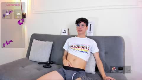 Camilo online show from November 16, 4:14 am