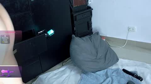 Cami  online show from January 6, 2:04 am