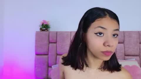 camiluxe online show from November 19, 11:53 am