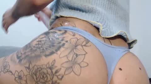 Cammi osoriioo online show from November 12, 2:58 am