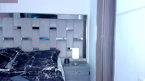 Camila online show from February 25, 4:43 pm