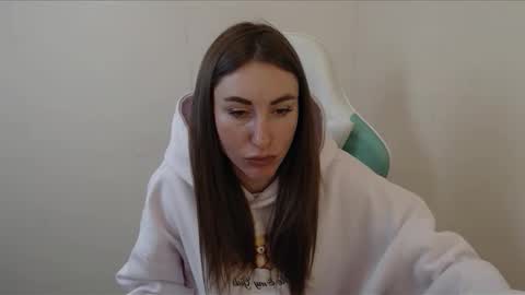 cammila horn online show from October 31, 12:27 pm