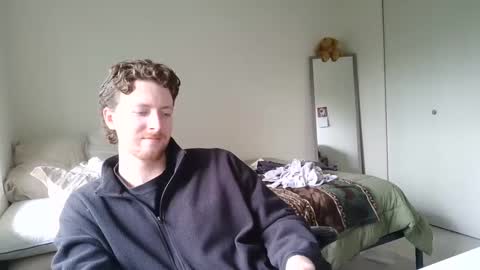 Devon online show from February 7, 9:04 pm