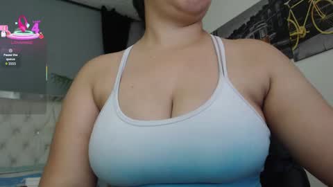 Snapshot of candiapole chatting on October 2, 12:59 pm Candy  online show from October 2, 12:59 pm