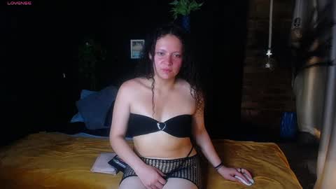 Candy online show from April 1, 2:25 pm