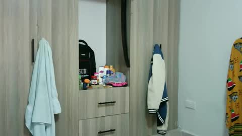 Candy arya online show from November 3, 4:57 am