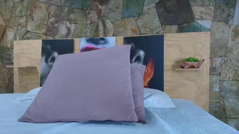 Jolie online show from September 22, 9:30 pm