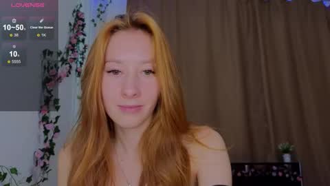 candy_flosse online show from October 9, 10:43 am