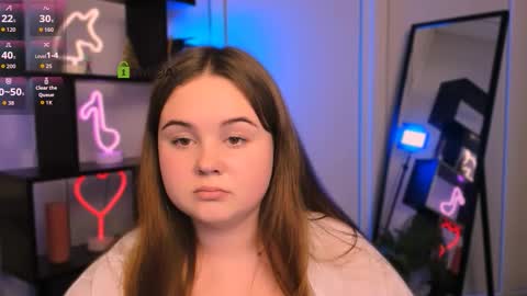 candy flossie1 online show from December 20, 6:53 am