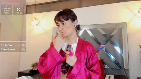 Candy hot online show from November 22, 12:20 am