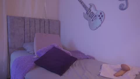 Jamie online show from February 17, 2:43 am