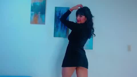 Snapshot of candy_lux_ chatting on October 24, 8:20 pm Candy online show from October 24, 8:20 pm
