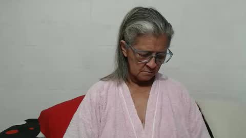 candy online show from December 15, 11:12 pm