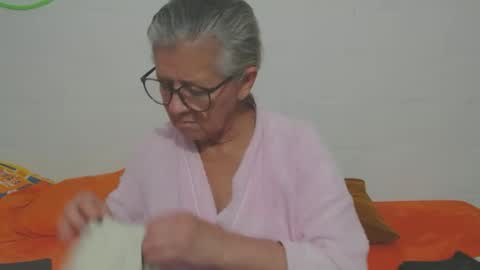 candy online show from January 15, 11:24 pm