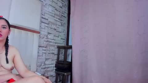 candyandsteven online show from October 8, 3:13 am