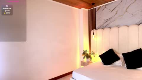 candyclair01 online show from December 3, 8:09 pm