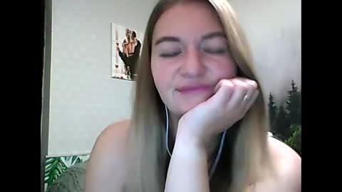 Daisy online show from September 19, 10:13 pm