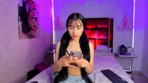 Candy online show from February 12, 11:36 am