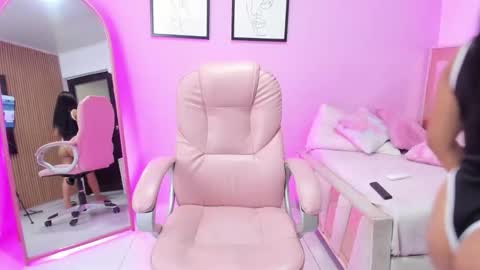 Violetta online show from January 14, 2:58 pm