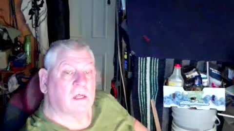 canoelicker69 online show from March 7, 9:15 pm