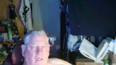 canoelicker69 online show from September 25, 10:22 am