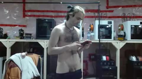 cantbereplaced online show from February 16, 2:21 am