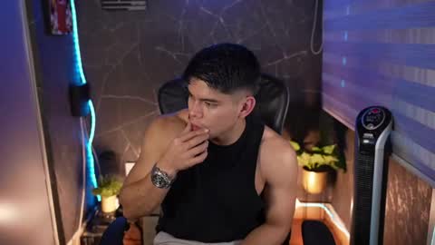 David Capizzi online show from April 21, 1:20 am