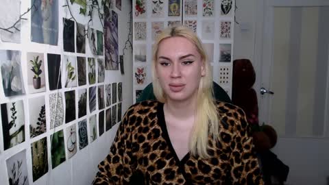 Capricious Scorpio Afa online show from April 2, 2:02 pm