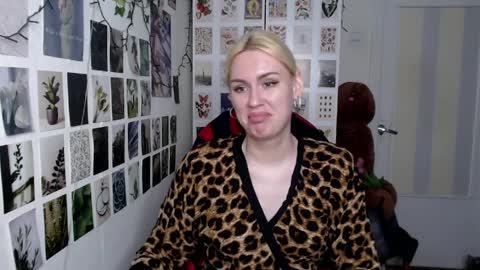 Capricious Scorpio Afa online show from March 31, 2:06 pm