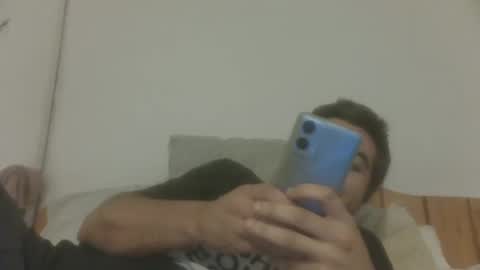 caravibugue online show from January 7, 5:22 am