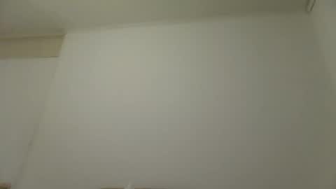 caravibugue online show from December 11, 3:24 am