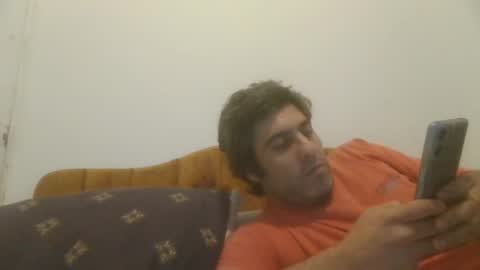 caravibugue online show from December 11, 6:25 am