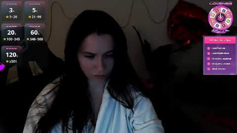 Mary online show from June 8, 1:01 pm