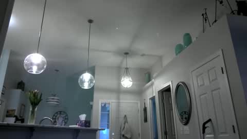 Caressluving online show from April 4, 11:23 pm