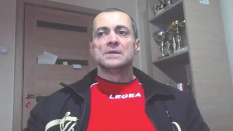 Laz online show from January 19, 10:47 am