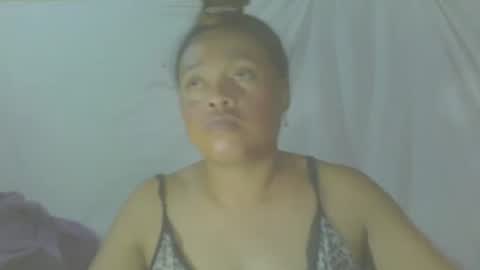 carinesexy69 online show from October 9, 11:37 am