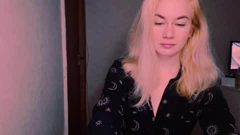 Carin online show from October 6, 5:25 am